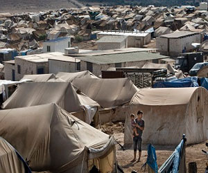   مصر اليوم - دخول المفتشين للمناطق السورية المحاصرة فرصة لتسهيل المساعدات الإنسانية