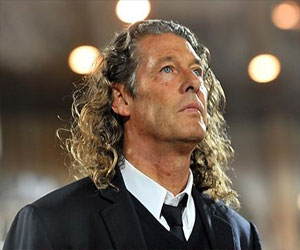   مصر اليوم - الغرافة ينعي ميتسو وخبر رحيله تسبب في صدمة للشارع الرياضي القطري