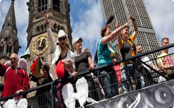   مصر اليوم - البرلينيون ينفقون من مالهم الخاص للحفاظ على جاذبية العاصمة