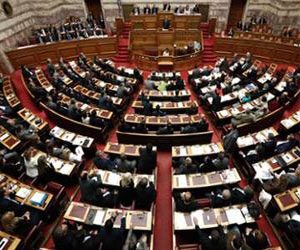   مصر اليوم - البرلمان اليوناني يرفع الحصانة عن 6 نواب من اليمين المتطرف