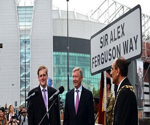   مصر اليوم - مانشستر تطلق اسم سير أليكس فيرغسون على أحد شوارعها