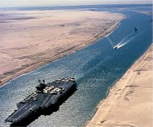   مصر اليوم - مشاريع جديدة لتحسين الخدمة في قناة السويس