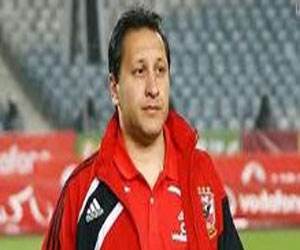   مصر اليوم - خشبة يثق في قدرات لاعبي الأهلي على تجاوز أزمة غانا بفوز كبير على القطن