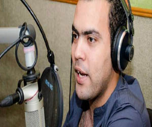 مصر اليوم - خالد عليش يجدد عقده مع راديو النيل