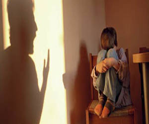   مصر اليوم - إجبار الطفل على تناول طعامه يعرضة للإصابة بعقدة نفسية