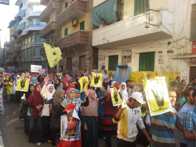   مصر اليوم - الإخوان ينظمون مسيرات مؤيدة لـالشرعية في دمياط