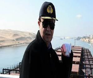  مصر اليوم - رئيس قناة السويس يؤكد أن انفجار السبت بعيد عن المجرى الملاحي