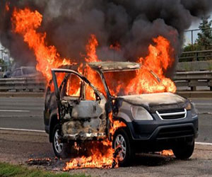   مصر اليوم - ضبط متهم بحرق سيَّارة شرطة في أسيوط