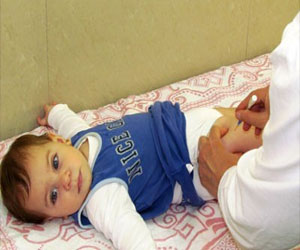   مصر اليوم - شلّل الأطفال مرضٌ جديد يجتاح ريف دير الزور