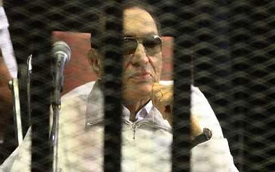   مصر اليوم - جنايات القاهرة تنظر في قضية استيلاء نجلي مبارك على أرض الطيَّارين