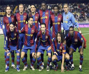   مصر اليوم - برشلونة ينفرد والريال يقترب من الصدارة