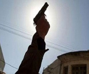   مصر اليوم - مصرع شخص بثلاث طلقات نارية علي أيدي مجهولين في المنصورة