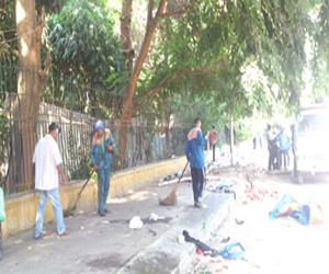   مصر اليوم - رفعُ مُخلفاتِ تَظُاهرات الإخوان من جامعةِ الأزهر