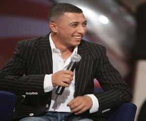 مصر اليوم - عمر العبداللات يشعل أجواء سوق واقف في قطر