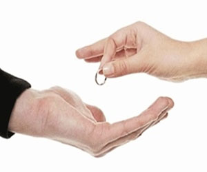   مصر اليوم - الخلع خلاص النساء من منغصات الحيـاة الزوجية