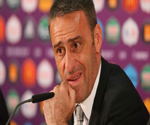   مصر اليوم - بينتو يؤكد أن مواجهة السويد ليست إبراهيموفيتش فقط