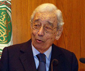   مصر اليوم - بطرس غالي يعرب عن تأييده للحل السياسي للأزمة السورية