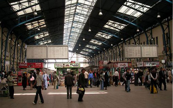   مصر اليوم - عودة حركة القطارات المصرية بين القاهرة والوجه البحري بعد توقف 68 يومًا