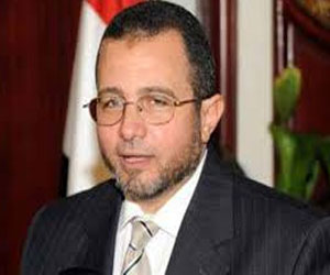   مصر اليوم - الجنايات ترفض التحفظ على أموال هشام قنديل وتؤيده لأربعة من مسؤولي الإسكان