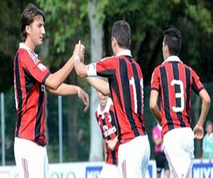   مصر اليوم - توتنهام وأستون فيلا يسعيان لضم نجم ميلان الشاب كاستيلي