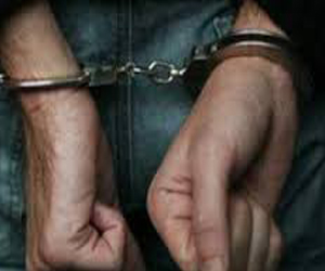   مصر اليوم - قوات الأمن تسترجع أجور عاملي معهد أبوتشت عقب سرقتها في نجع حمادي