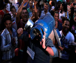   مصر اليوم - الجيش يفض اشتباكات في أسيوط بسبب أولوية الحصول على أسطوانات البوتاجاز