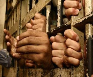 مصر اليوم - النيابة تجدد حبس 49 متهمًا من أعضاء المحظورة في سوهاج