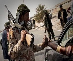   مصر اليوم - مقتل أربعة أشخاص في اشتباكات غرب العاصمة الليبيَّة