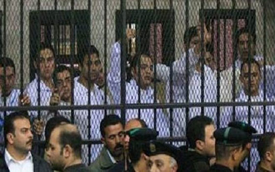   مصر اليوم - جنايات أمن الدولة تؤجّل مُحاكمة خلية مدينة نصر إلى 20 نوفمبر