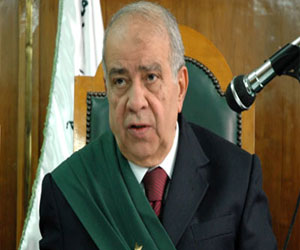   مصر اليوم - المستشار العجاتي ينفي انسحابه من اجتماعات الخمسين