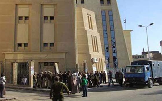   مصر اليوم - جنايات دمياط تحيل أوراق صيادين الي مفتي الديار المصرية