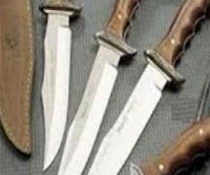   مصر اليوم - ضبط 24 قطعة سلاح أبيض خلال حملة أمنيَّة في سفاجا