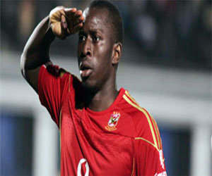 مصر اليوم - الموريتاني دومينيك يدخل قائمة الأهلي أمام أورلاندو بعد تعافيه من الإصابة