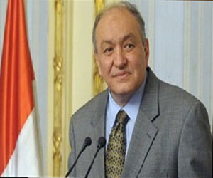   مصر اليوم - فاضل : خفض خسائر وزارة الطيران والشركات بأكثر من 50 %