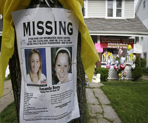   مصر اليوم - ضحيتا الاختطاف والاغتصاب في كليفلاند تتحدثان عن تجربتهما في كتاب