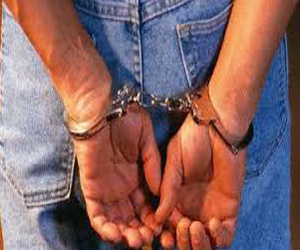   مصر اليوم - ضبط هارب من سجن دمو في الفيوم وبحوزته 4 قنابل يدوية