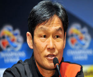   مصر اليوم - مواجهة مُرتقبة بين سيول وغوانغزهو في نهائي الأبطال