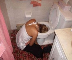   مصر اليوم - سجن أب بريطاني عاقب بناته بوضع رؤوسهن في المرحاض