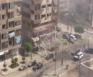 مصر اليوم - التحقيق في تورط ضابط في محاولة اغتيال وزير الداخلية