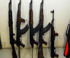   مصر اليوم - الشرطة تستعيد خمس أسلحة ناريّة في أسيوط