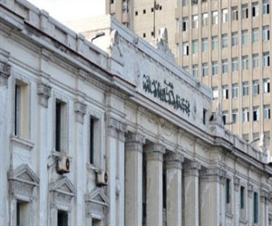   مصر اليوم - النِّيابة العامَّة تقرِّر حبس 5 من مؤيِّدي المعزول على خلفيَّة اشتباكات الإسكندريَّة