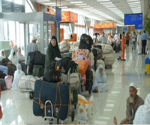   مصر اليوم - مصر للطيران تسير 36 رحلة الاحد لنقل 8454 حاجًا