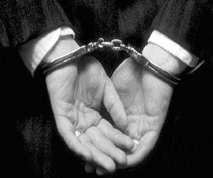   مصر اليوم - ضبط هاربِينَ من 18 سنة سجنًا في الغردقة