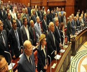   مصر اليوم - لجنة الخمسين تناقش مسودة الدستور الأولى الأحد