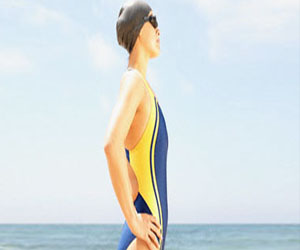   مصر اليوم - بالما دى مايوركا تغرم من يسيرون بملابس البحر في شوارع المدينة