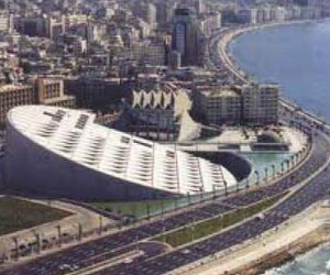   مصر اليوم - محافظ الاسكندرية يقرر توقيع غرامة على لقاء القمامة او فرزها في الأماكن السكنية