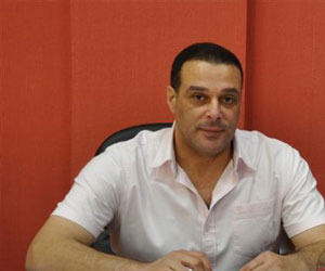   مصر اليوم - عصام عبد الفتاح يهدد بمعاقبة الحكام المصريين بسبب فيسبوك