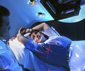   مصر اليوم - العلاج بالأشعة لسرطان الثدي قد يعرّض المريضات للإصابة بمرض القلب