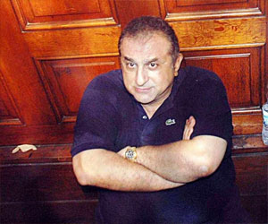   مصر اليوم - وضع رجل الأعمال حسام أبو الفتوح على قوائم الممنوعين من السفر