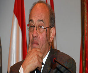   مصر اليوم - البرعي يعتبر الدستور المقبل تأكّيدًا لشرعيّة النظام القائم